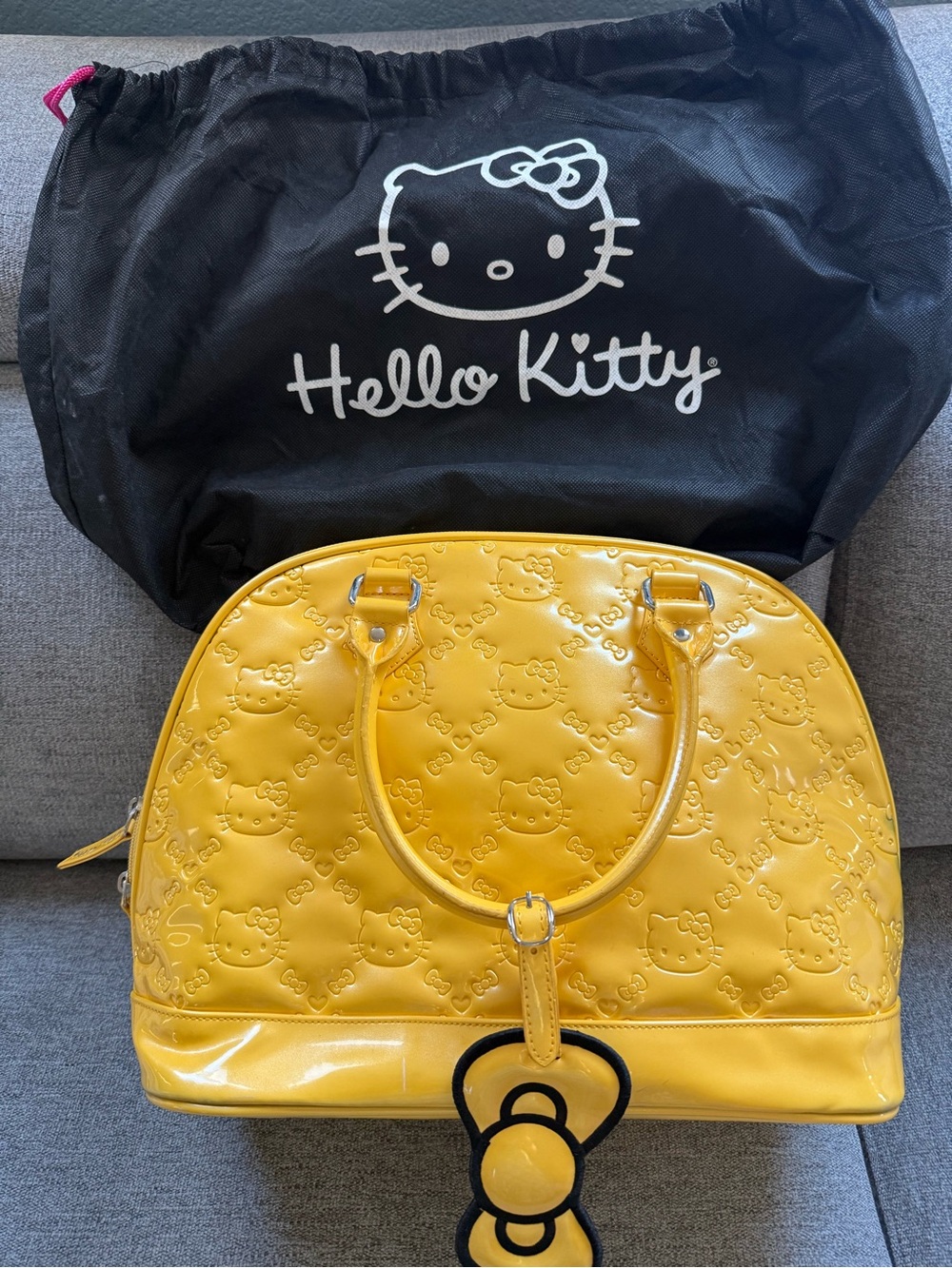 Loungefly Yellow Glossy Hello Kitty Dome Satchel - Picture 4 of 4